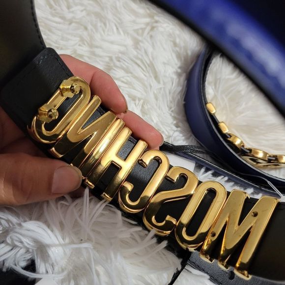 Moschino logo belt sz 52 or large in US - Picture 9 of 15